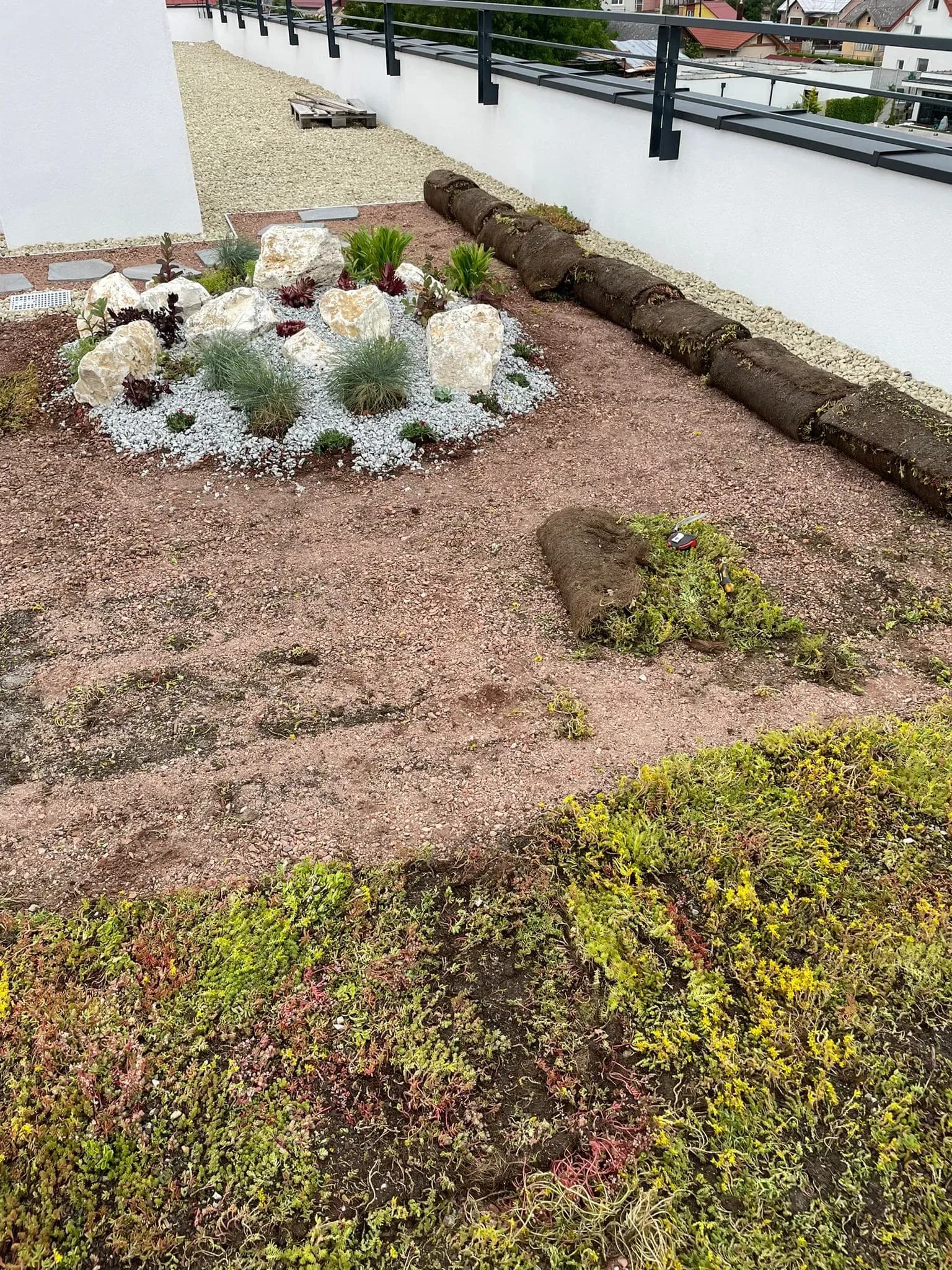 Realizácia intenzívnej zelenej strechy, Moldava nad Bodvou