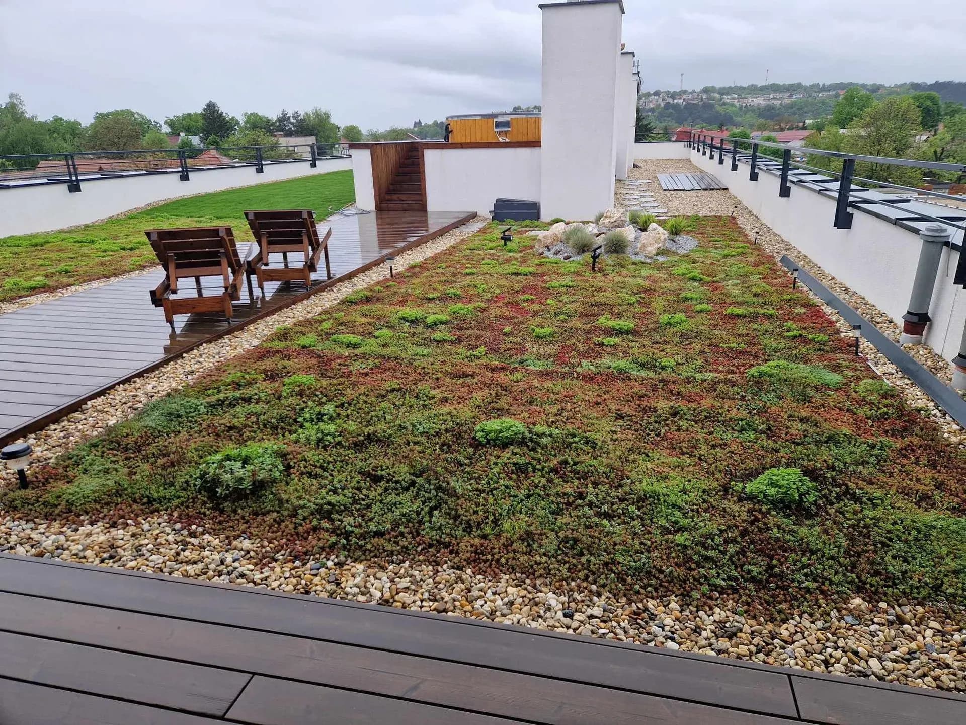 Realizácia intenzívnej zelenej strechy, Moldava nad Bodvou