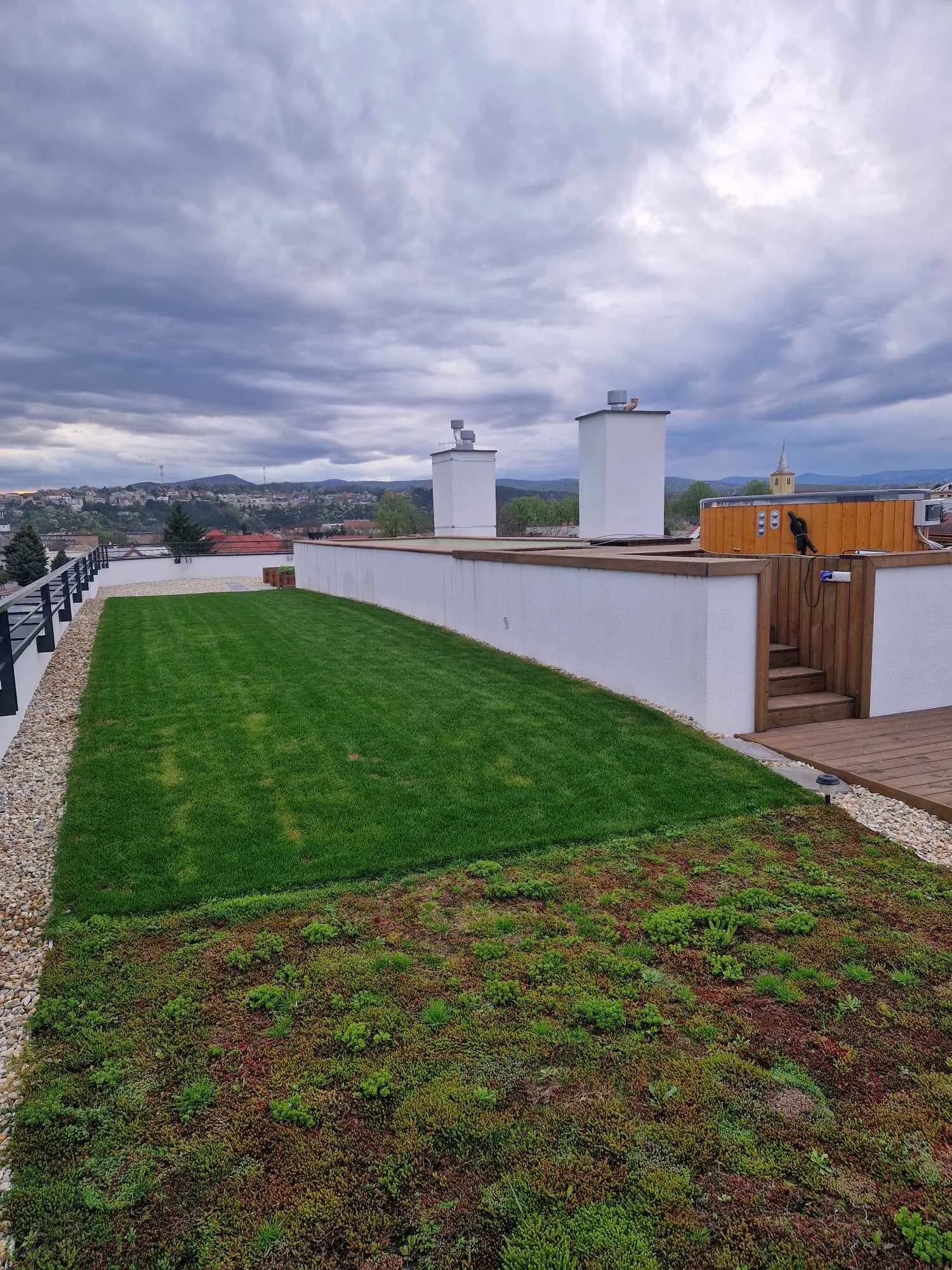 Realizácia intenzívnej zelenej strechy, Moldava nad Bodvou